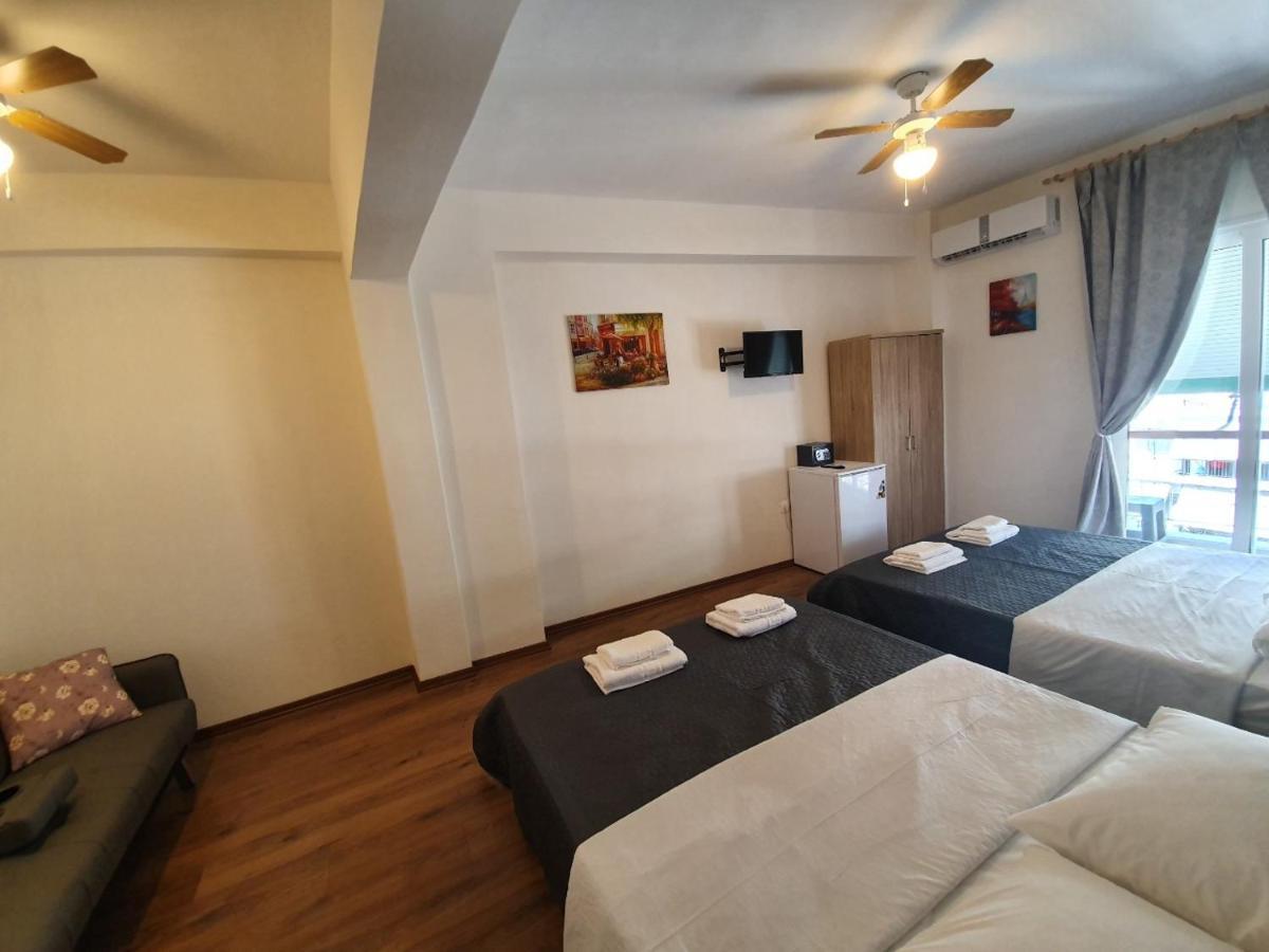 Athens Center Rooms Экстерьер фото