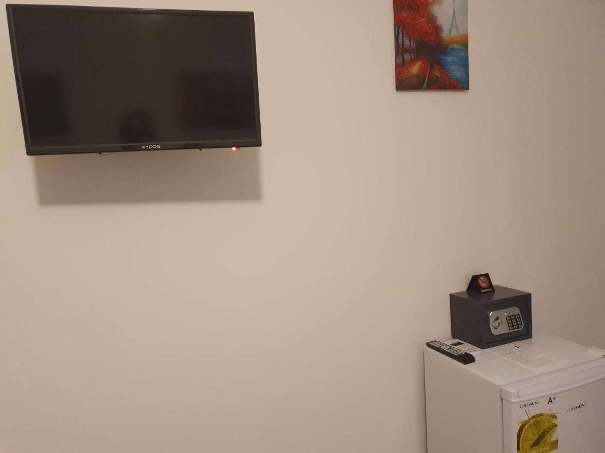 Athens Center Rooms Экстерьер фото