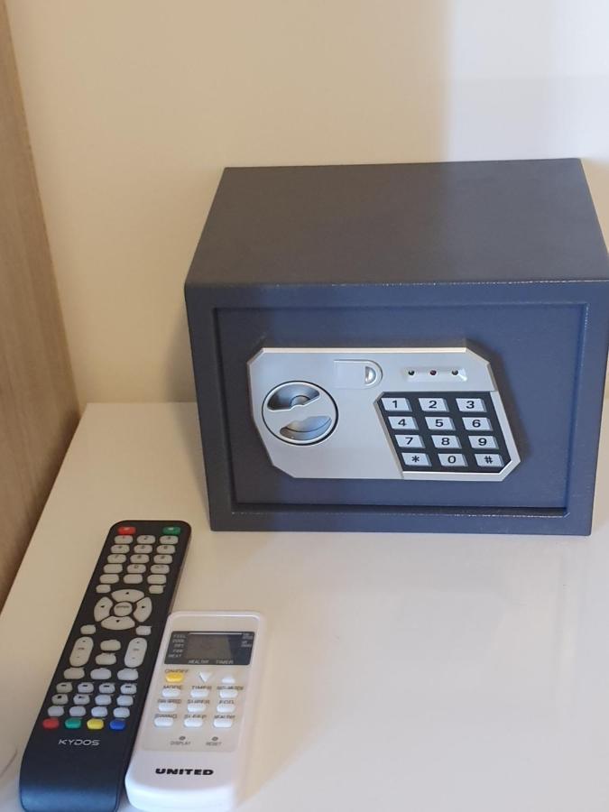 Athens Center Rooms Экстерьер фото